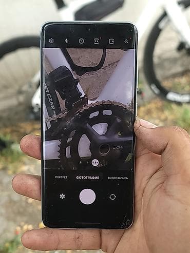 se 4: Samsung Galaxy S20, Б/у, 128 ГБ, цвет - Голубой, 1 SIM — 6