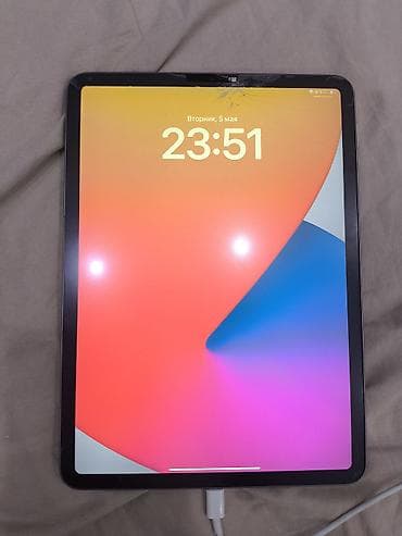 Планшет, Apple, память 256 ГБ, 10" - 11", Wi-Fi, Классический цвет - Серый
