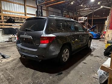щиток: Разбор на запчасти Toyota Highlander GSU45L (2 поколение, рестайлинг — 7
