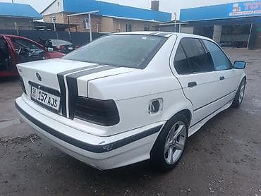 BMW: BMW 3 series: 1992 г., Седан — 6