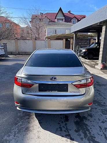 rx 450h: Lexus ES: 2017 г., 2.5 л, Автомат, Гибрид, Седан — 3