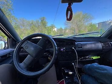 e star: Volkswagen Passat Variant: 1991 г., Ручные, Бензин, Универсал — 7