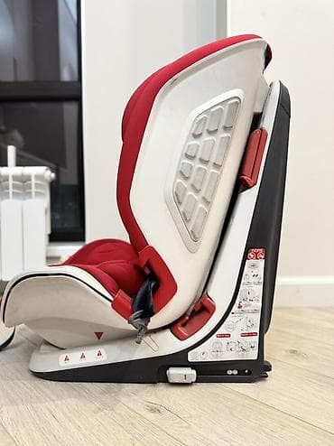 детские автокресла чико: Автокресло, цвет - Красный, Б/у — 2