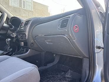 Продажа авто: Nissan Almera: 2005 г., 1.5 л, Механика, Бензин, Хэтчбэк — 4