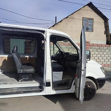 мерседес спринтер грузовой бортовой бишкек: Легкий грузовик, Mercedes-Benz — 6