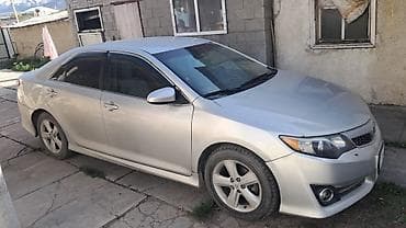 chevrolet impala: Toyota Camry: 2012 г., Автомат, Бензин, Седан — 3