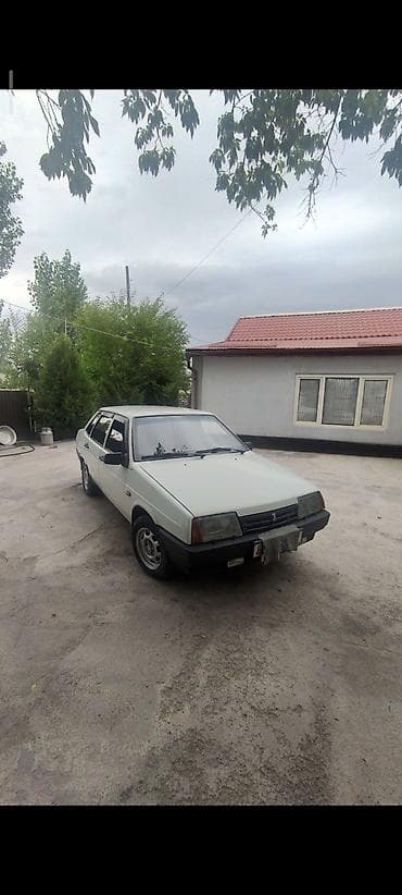 ВАЗ (ЛАДА) 21099: 1994 г., Седан
