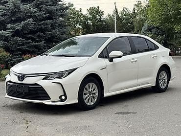 микро гес: Toyota Corolla: 2021 г., 1.8 л, Вариатор, Гибрид, Седан — 2