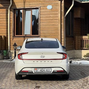 nio et9: Hyundai Sonata: 2019 г., 2 л, Типтроник, Бензин, Седан — 4