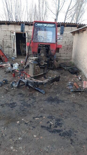 разбор экскаватора: Срочно на запчасть Юмз — 8