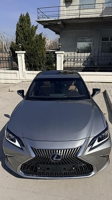 bmw x5 2018: Lexus ES: 2019 г., 2.5 л, Автомат, Гибрид, Седан — 6