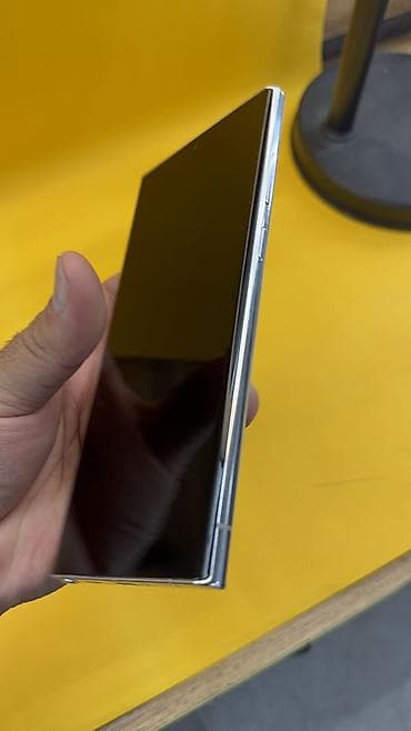 galaxy s20 plus: Samsung Galaxy S22 Ultra, Б/у, 256 ГБ, 1 SIM — 5
