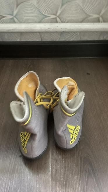 nike react: Мужские кроссовки, 40, 40.5, Adidas, Б/у, цвет - Серый, Платная доставка — 5