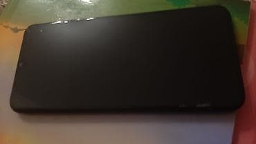 чехлы с рисунками: Samsung Galaxy A04e, Б/у, 64 ГБ, цвет - Черный — 8