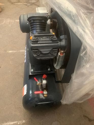 Компрессор промышленный для STO цеху трёх фазный бак на 150 л