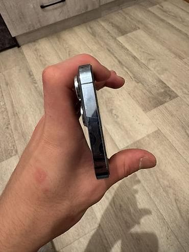 Техника и электроника: IPhone 13 Pro, 256 ГБ Характеристики по скриншотам настроек: - — 7