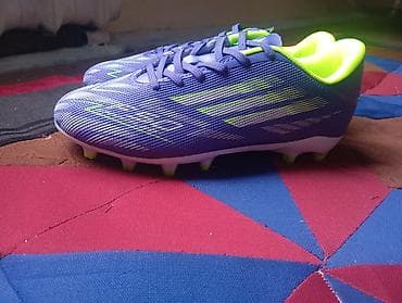 обувь новая: Футбольные бутсы Adidas F50 для натурального/жёсткого газона (FG) — 1