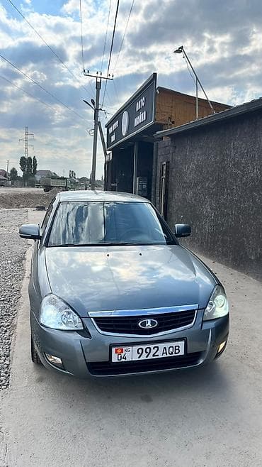 Унаа: ВАЗ (ЛАДА) Priora: 2007 г., 1.6 л, Кол менен иштөөчү, Бензин, Седан — 2