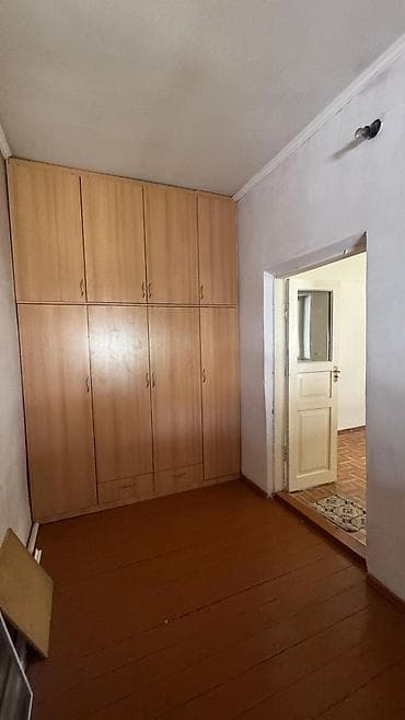 Аренда домов: 180 м², 5 комнат, Забор, огорожен — 6