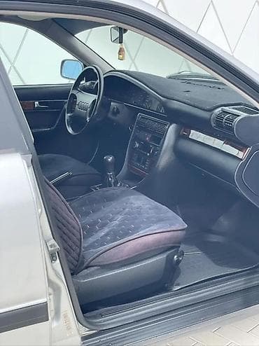 Audi: Audi S4: 1993 г., 2.6 л, Механика, Бензин, Седан — 5