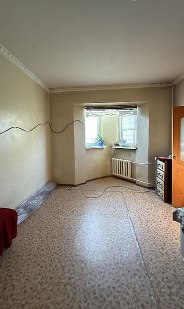 центр квартира: 2 комнаты, 43 м², Индивидуалка, 1 этаж, Косметический ремонт — 1