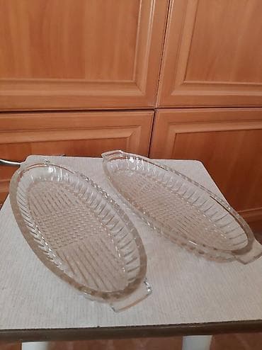 Продам селедочницы, 2 штуки, новые, не пользовались. Цена за 2 штуки — 2