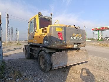 Унаа: Экскаватор, Volvo, 2009 г., Дөңгөлөктүү — 2