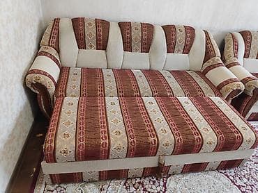 Столы: Прямой диван — 4