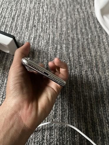 poco 3: IPhone 11 Pro, Б/у, 256 ГБ, Серебристый, 71 % — 3