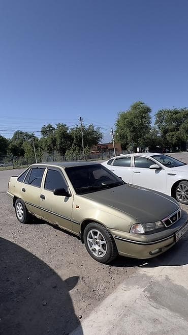 Унаа сатуу: Daewoo Nexia: 2005 г., 1.5 л, Кол менен иштөөчү, Бензин, Седан — 5