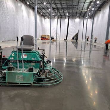 укладка бетона: Стяжка Бесплатная консультация, Гарантия Больше 6 лет опыта — 2