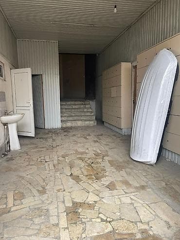 7 микр: Помещение 2 этажный сатылат Ош хбк ( чакан таш баня жакта) Цена — 4