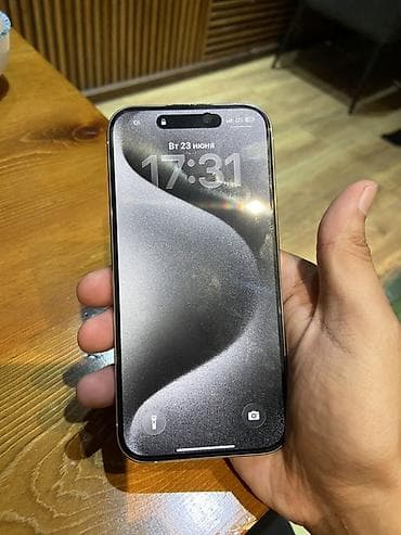 xbox controller: IPhone 15 Pro, White Titanium, Защитное стекло, 87 % — 3