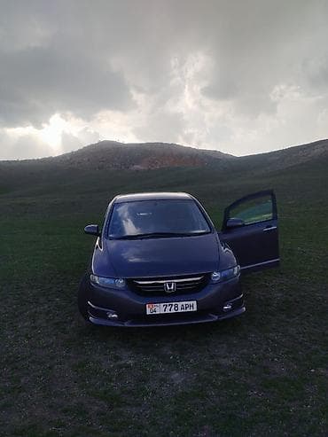 Honda Odyssey: 2004 г., 2.4 л, Автомат, Бензин, Универсал