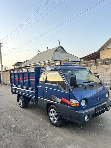 Hyundai Porter: 2002 г., 2.6 л, Механика, Дизель
