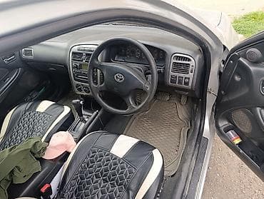 стоп камри 50: Toyota Avensis: 2002 г., 1.8 л, Автомат, Бензин, Хэтчбэк — 3