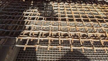 искусственный газон для футбольного поля цена: Сетка рифлёная, сетка для грохота, сито для дробилки, калинированная — 6