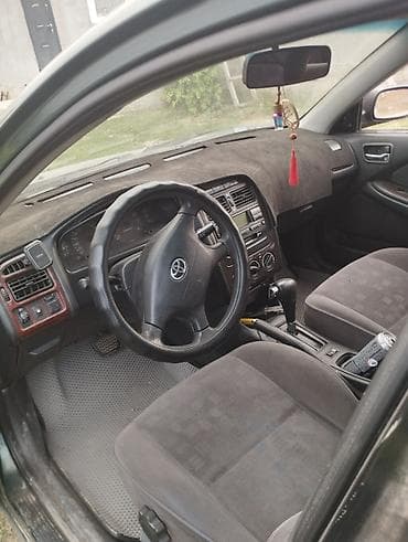 Продажа авто: Toyota Avensis: 2000 г., 2 л, Автомат, Газ, Седан — 5