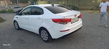 byd e2 2019: Kia Rio: 2017 г., 1.6 л, Автомат, Бензин, Седан — 5