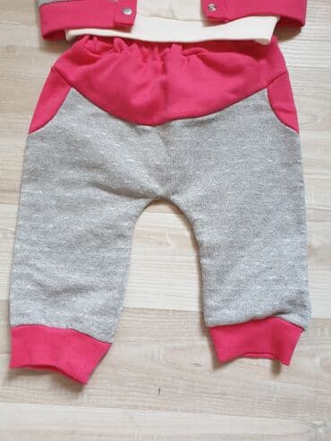 платье дордой: Продаю новый детский костюмчик на девочку! Тройка! 74 см ростовка — 2