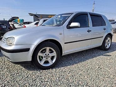 Унаа сатуу: Volkswagen Golf: 2001 г., 1.6 л, Кол менен иштөөчү, Бензин, Хетчбек — 8