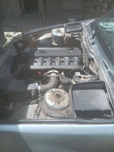 полик bmw: BMW 5 series: 1991 г., Механика, Седан — 5