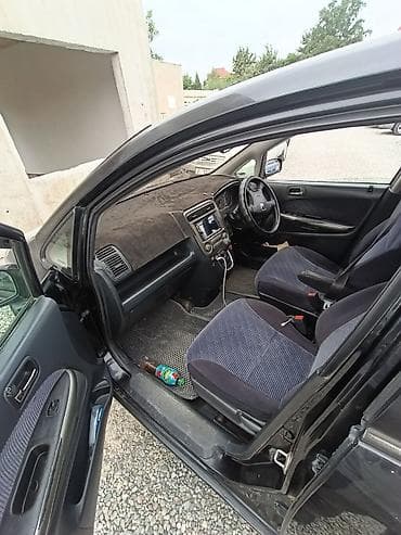 продам вазу: Honda Stream: 2001 г., 2 л, Автомат, Бензин, Минивэн — 6