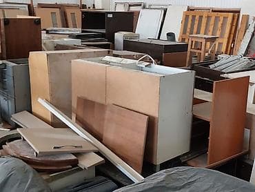 Мебельные гарнитуры: Комплект офисной мебели, Б/у, Тумба, ДСП, Платная доставка, цвет - Коричневый — 6