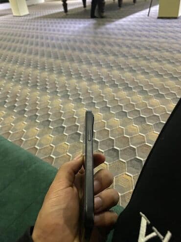 бу ноутбук бишкек: IPhone 14, Черный — 4