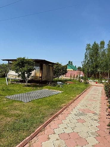 простой: Дом (частный сектор), Чолпон-Ата, 12 мест — 7