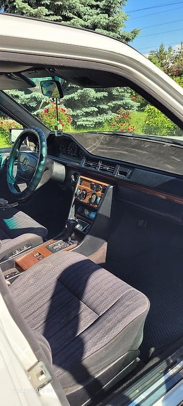 Унаа сатуу: Mercedes-Benz W124: 1992 г., 3 л, Автомат, Бензин, Седан — 8