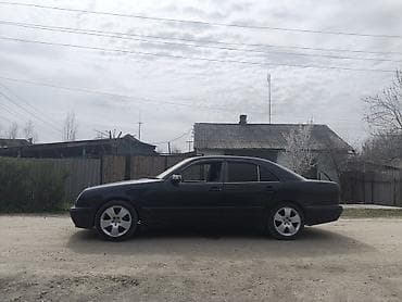 сидения на спритер: Mercedes-Benz E-класс (W210), седан, темно-серый/черный цвет кузова — 6