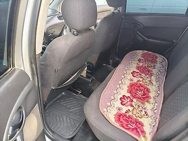 авто рам: Ford Focus: 2004 г., Механика, Универсал — 3