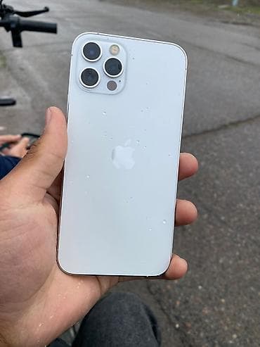 microsoft laptop 3: IPhone 12 Pro, Серебристый — 1